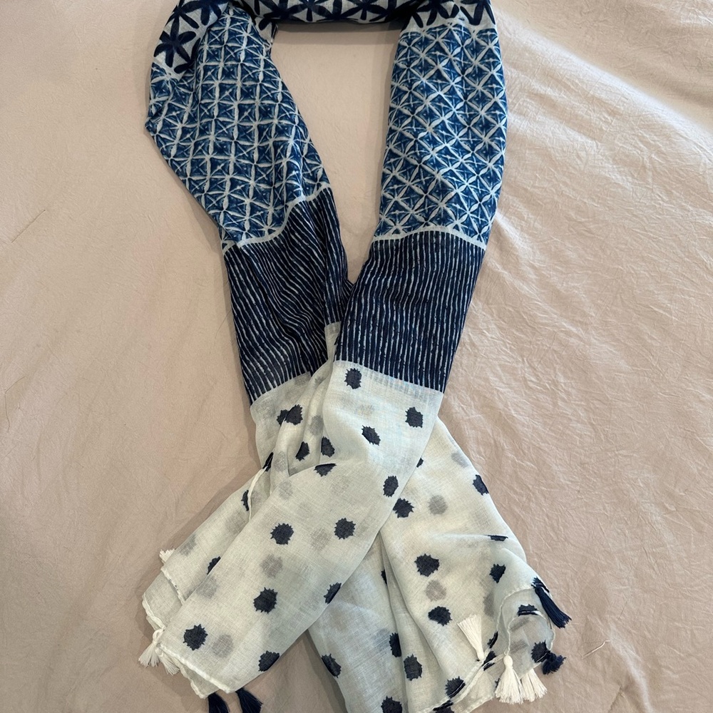 Navy Blue Patterned Accent Scarf - image 3